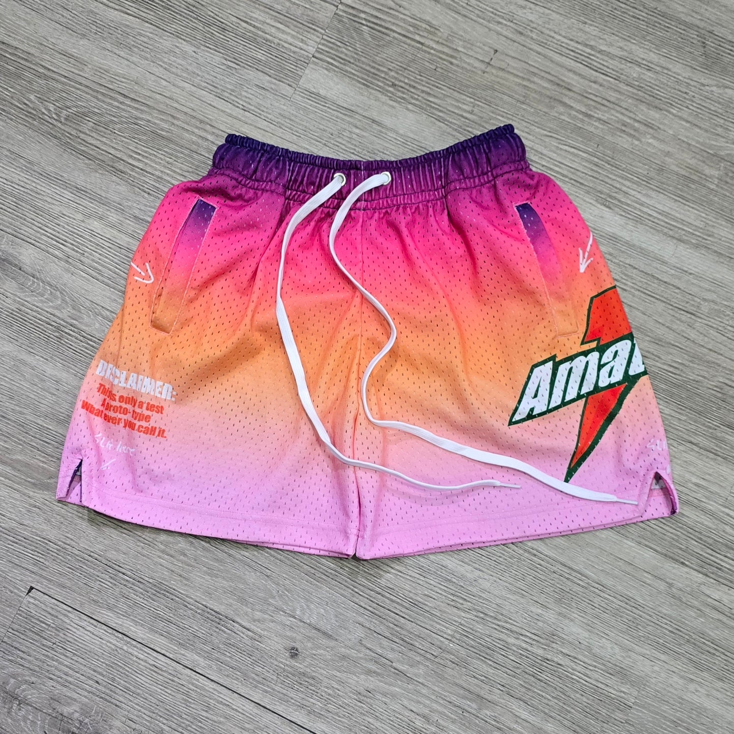 AMATEUR PASTEL TRI SALMON MESH SHORTS