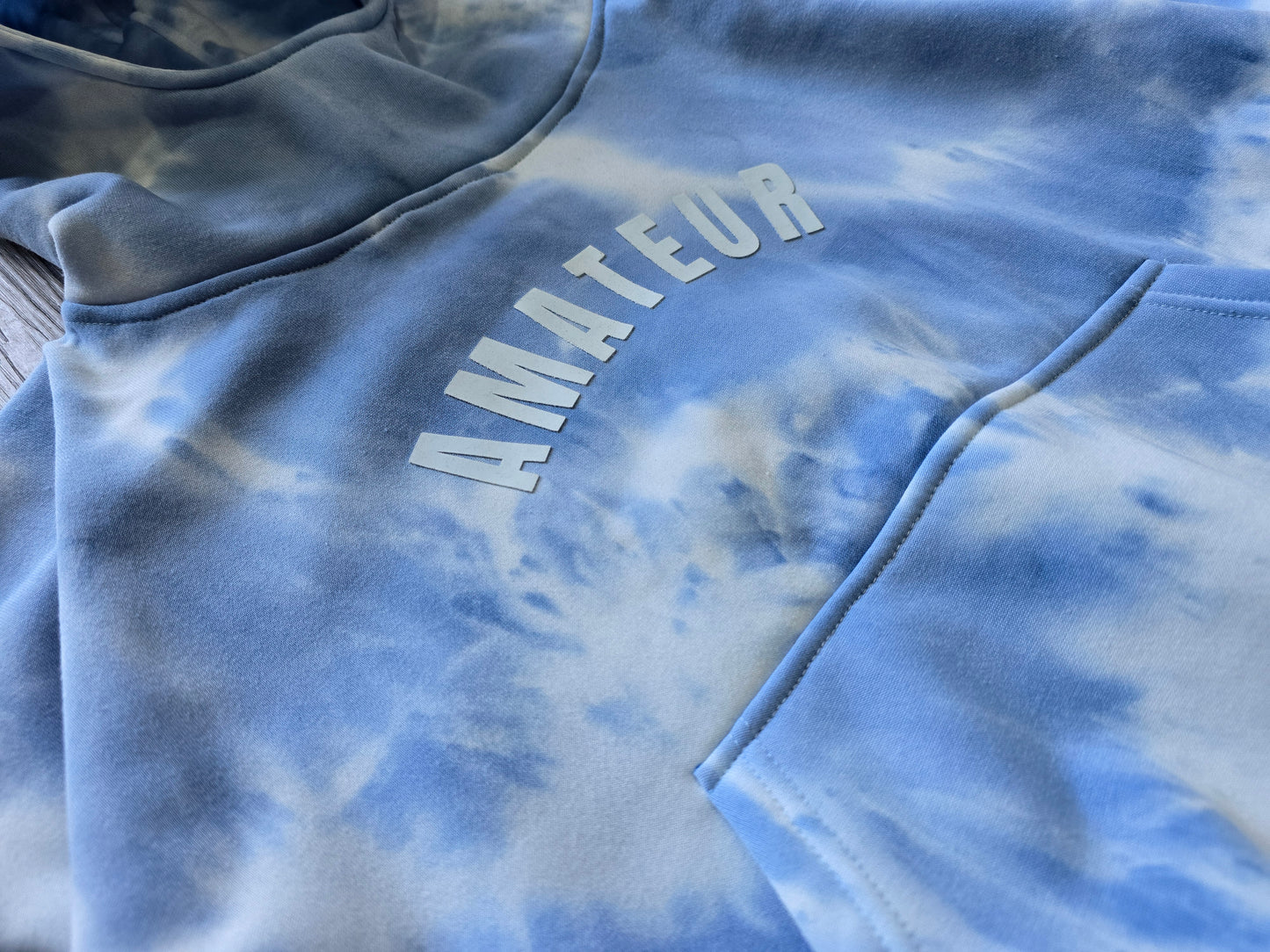 AMATEUR CLOUD HOODIE