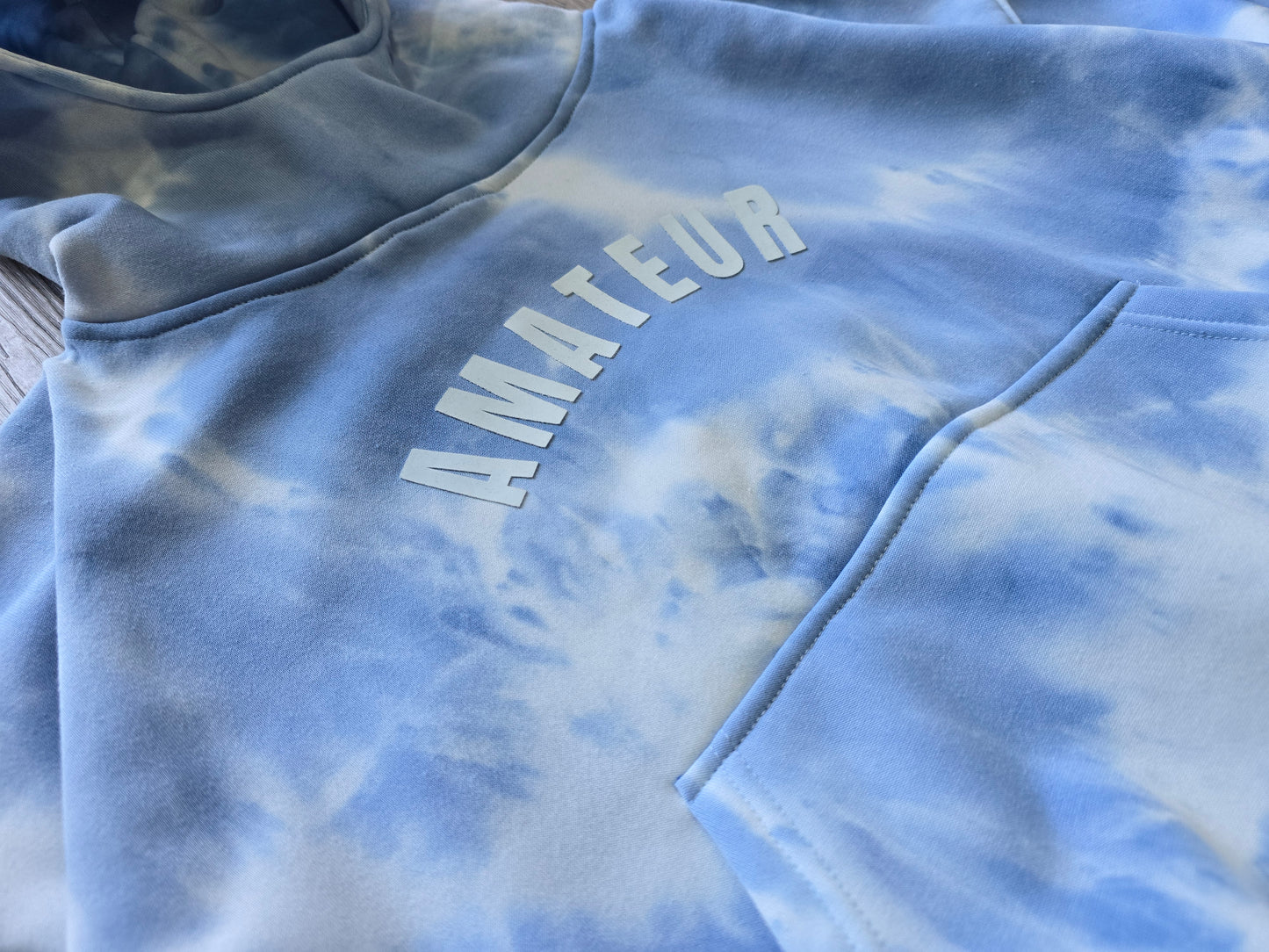 AMATEUR CLOUD HOODIE