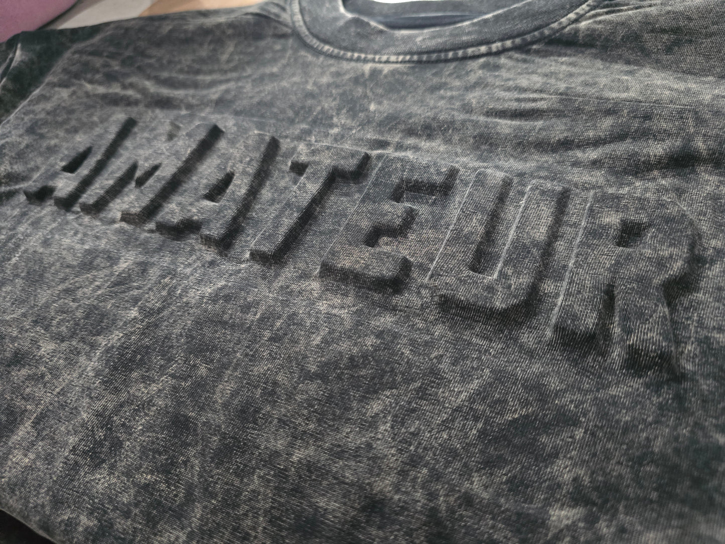 AMATEUR EMBOSS WASHED
