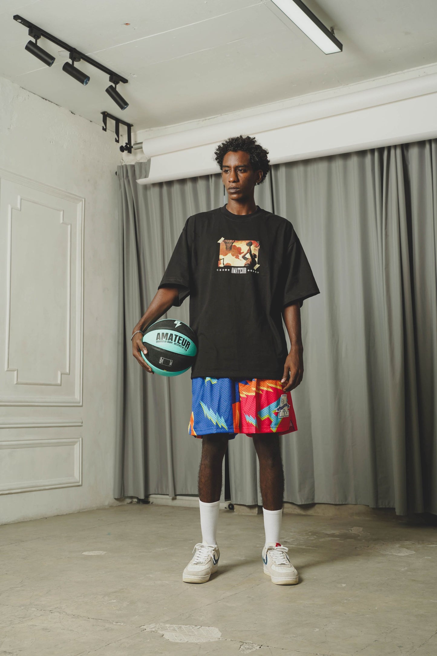 THE GODS AMATEUR TSHIRTS