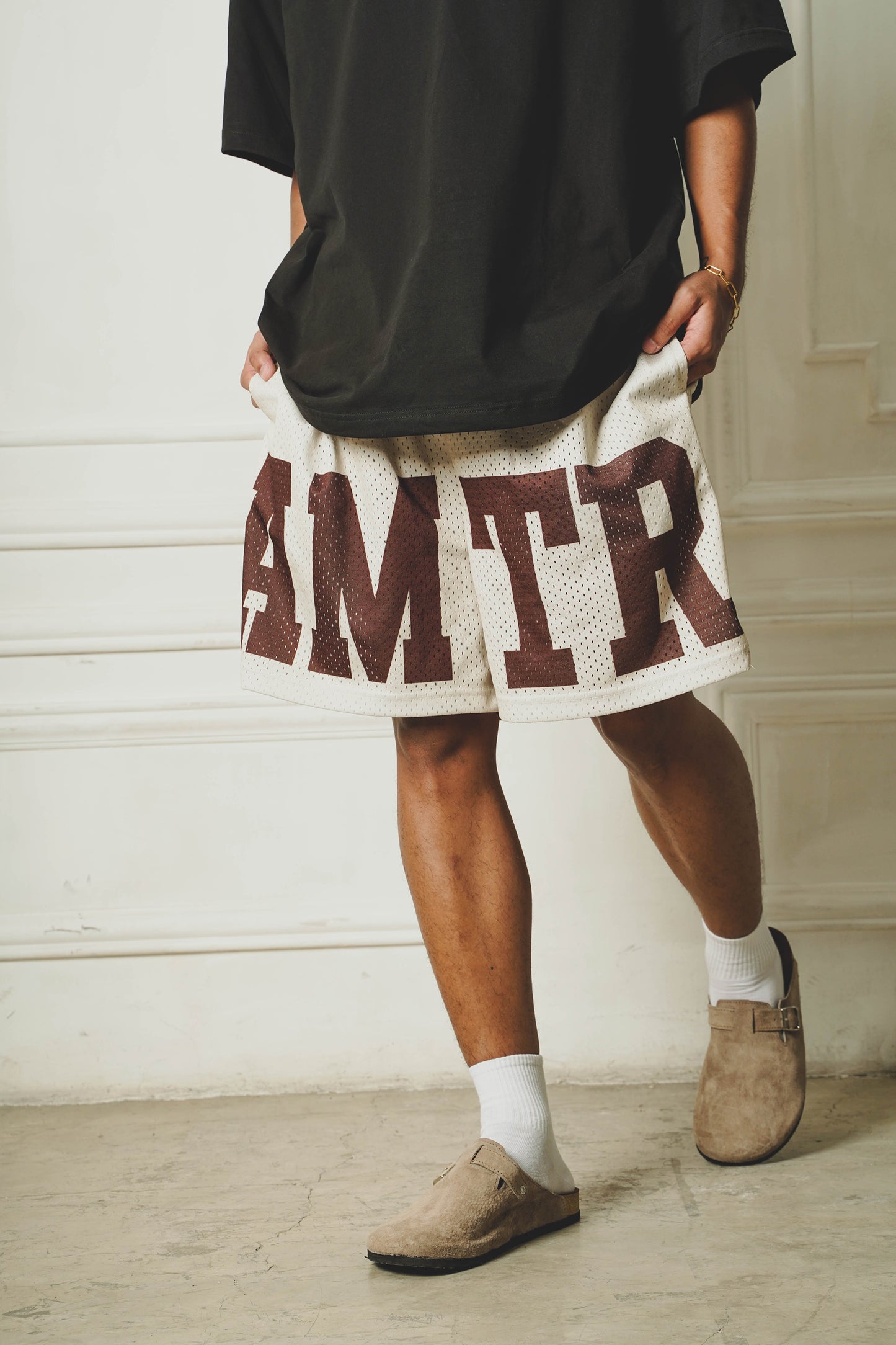 AMATEUR THE BIG LETTER HOOPS