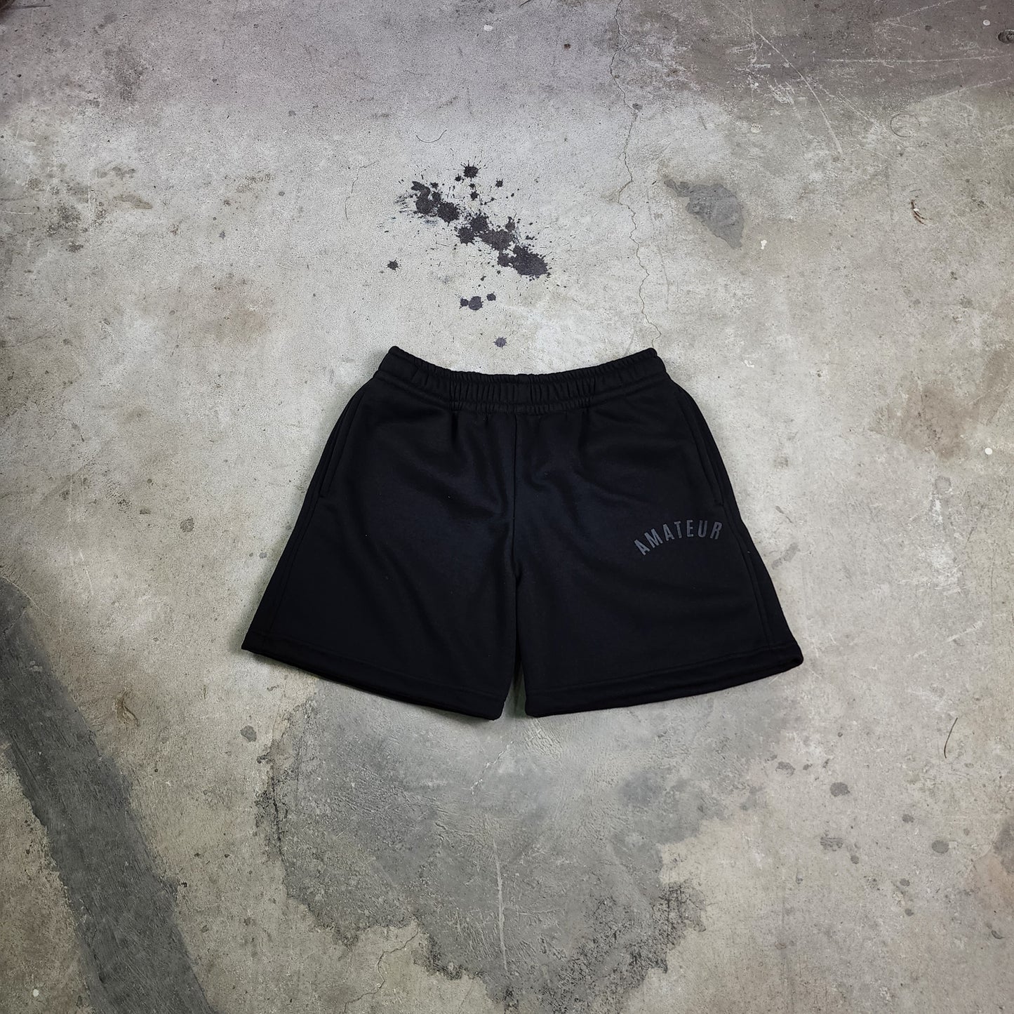 AMATEUR SWEAT SHORTS