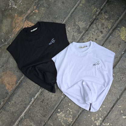 THE PRESENT AMATEUR MUSCLE TEES