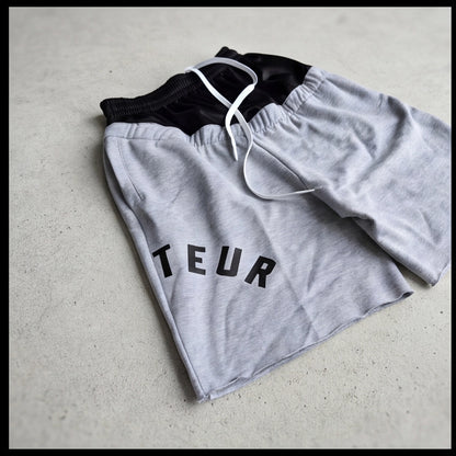 AMATEUR LOW WAIST SWEAT SHORTS
