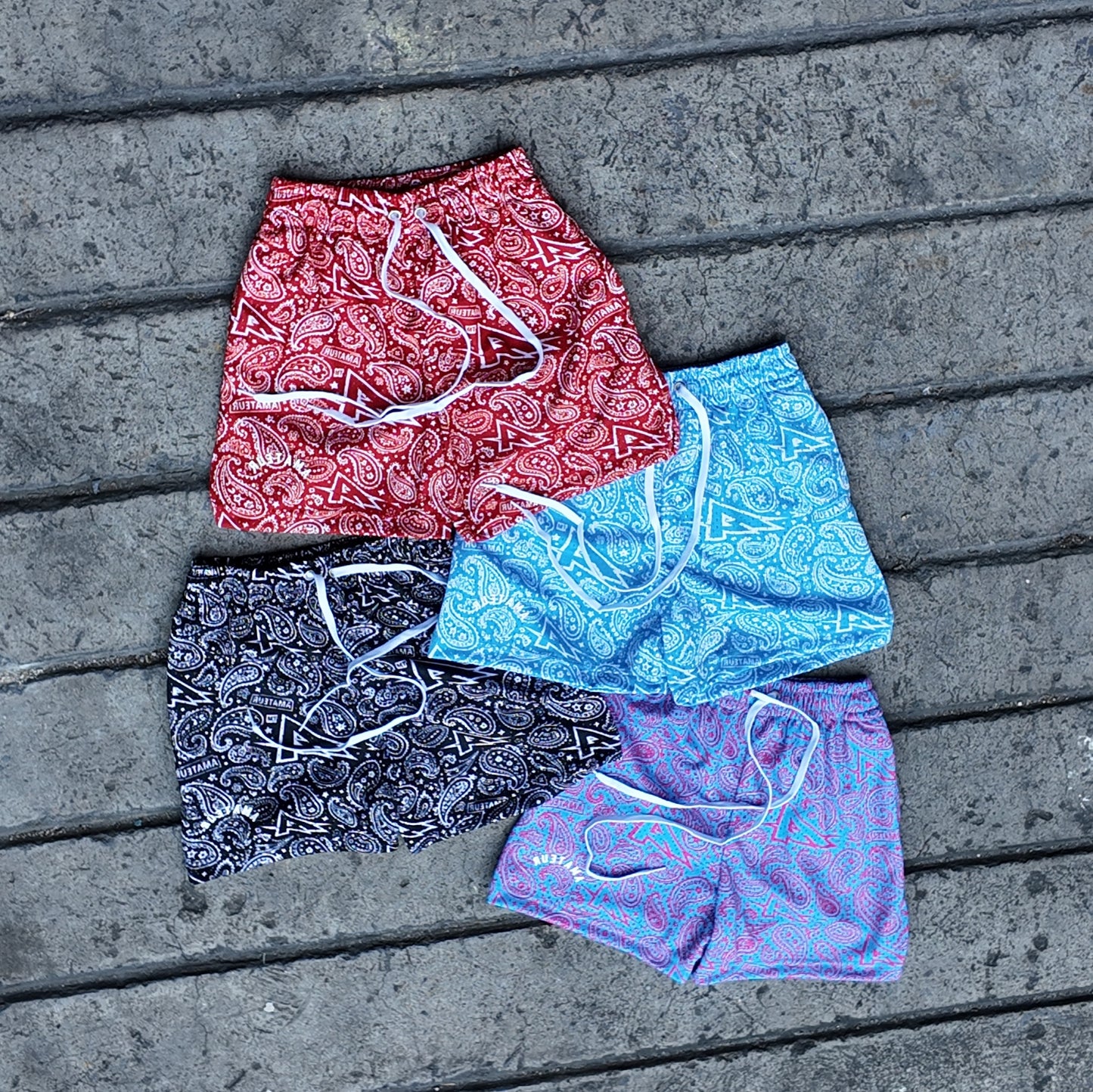 AMATEUR PAISLEY BALLER SHORTS