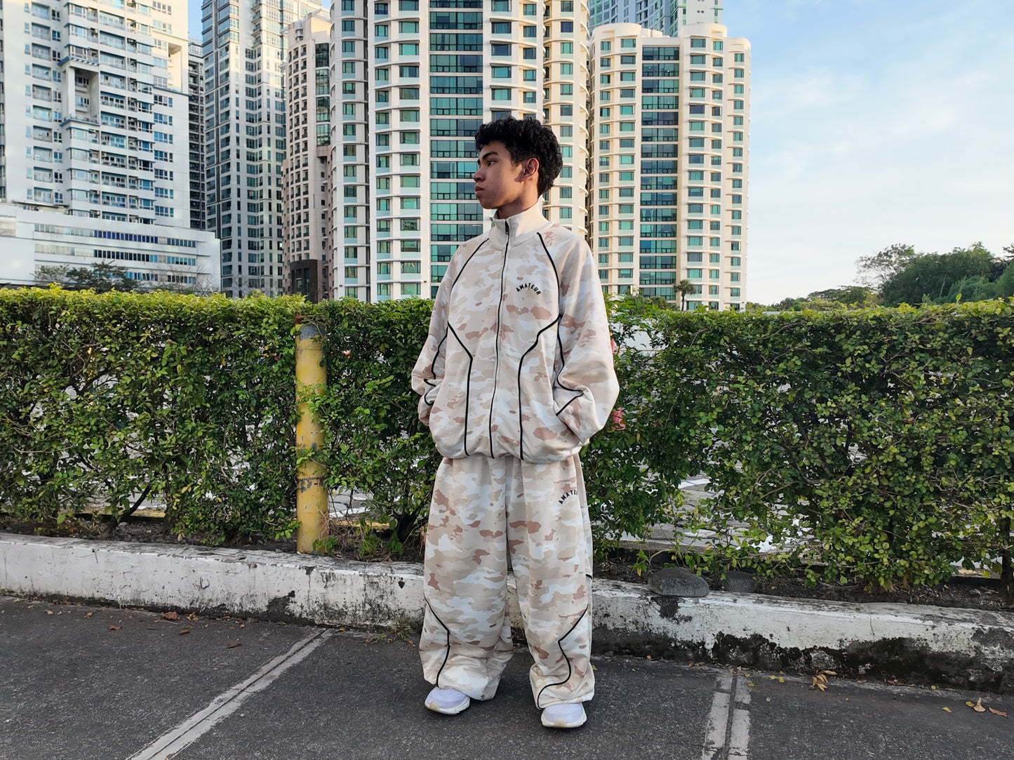 AMATEUR DRY SEASON - DESERT CAMO TRACKSUIT