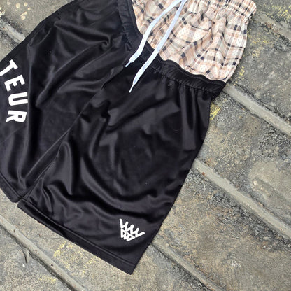AMATEUR LOW WAIST PLAID BEIGE SHORTS